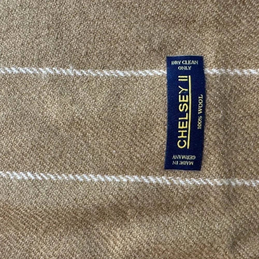 Chelsey II Wool Scarf Camel Brown White Windowpane Plaid Fringe Made in Germany
